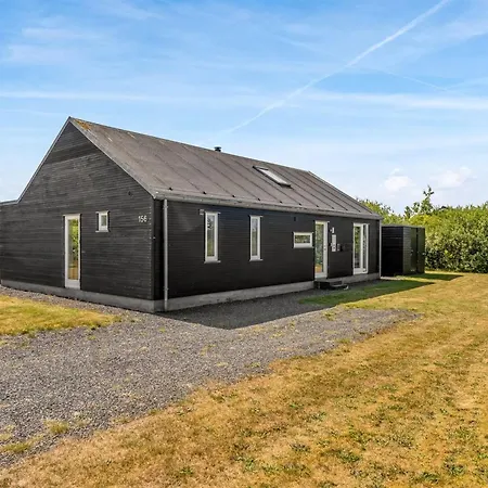 Vakantiehuis Tuva - 3-5km From The Sea By Interhome *